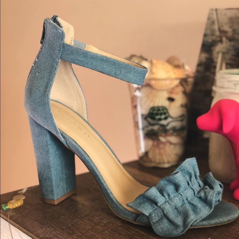 Blue Heels
